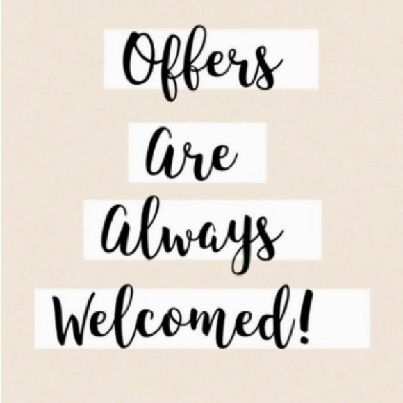 BCBGeneration Darron Two-Tone Patent Studded Pump, Size 6.5 - Picture 6 of 6